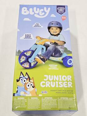 Bluey 192995609624 Toddler Kids Ride-on 8.5 Inch Fly Wheels Junior Cruiser Tricycle Box Damage