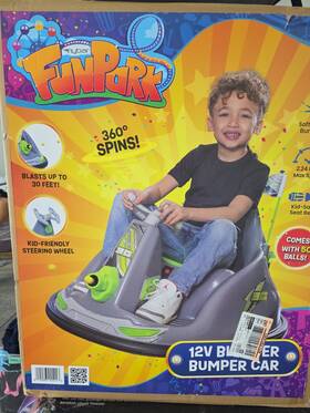 Flybar Fb-4000 Blaster Bumper Powered Ride-on Car - New In Open Box