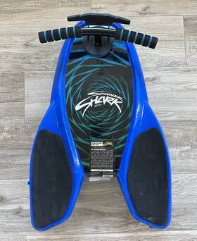 Gomo 858267005876 Blue Spinner Shark Ride-on Knee Board. Age 6 And 110 Lb Max