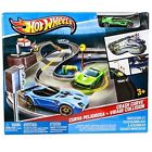 H6291 Hot Wheels Crash Curve Playset Play Vehicles 783329691424