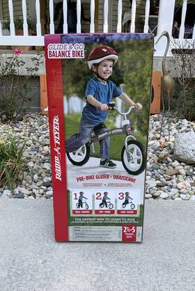 Radio Flyer 042385113852 New Gray White Air Ride Toddler Balance Bike Ages 2.5-5 Model #802a