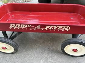 Radio Flyer 0990 Used Special Edition Wagon - Red