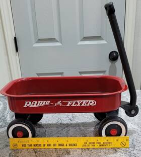 Radio Flyer 744110353549 Little Red Toy Wagon