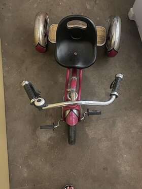 Schwinn 313039941917 Roadster Tricycle For Toddlers And Kids Schwinn 313039941917 Roadster Tricycle For Toddlers And Kids