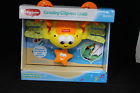 T916 Tiny Love Crosby Clip-on Crab Stroller Toy 735259004416