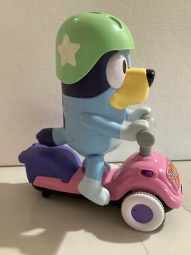Vtech 80-563800 Bluey Scooter Time Ride On Interactive Toy 10 Inch - Musical/talks/moves See Video
