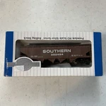 Bachmann 17604 Southern 40' Quad Hopper #352454 Gc With Box. Fixed Price $8.32.