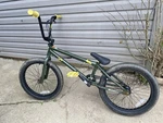 Dave Boys 8110-07T 20-INCH Leto/mirraco Bike, Dark Green/yellow/black. Fixed Price $200.00.