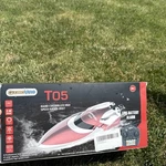 Gizmovine Rc Boat, 2.4GHZ High Speed Remote Control Racing 20KM/H T05 New. Fixed Price $80.99.